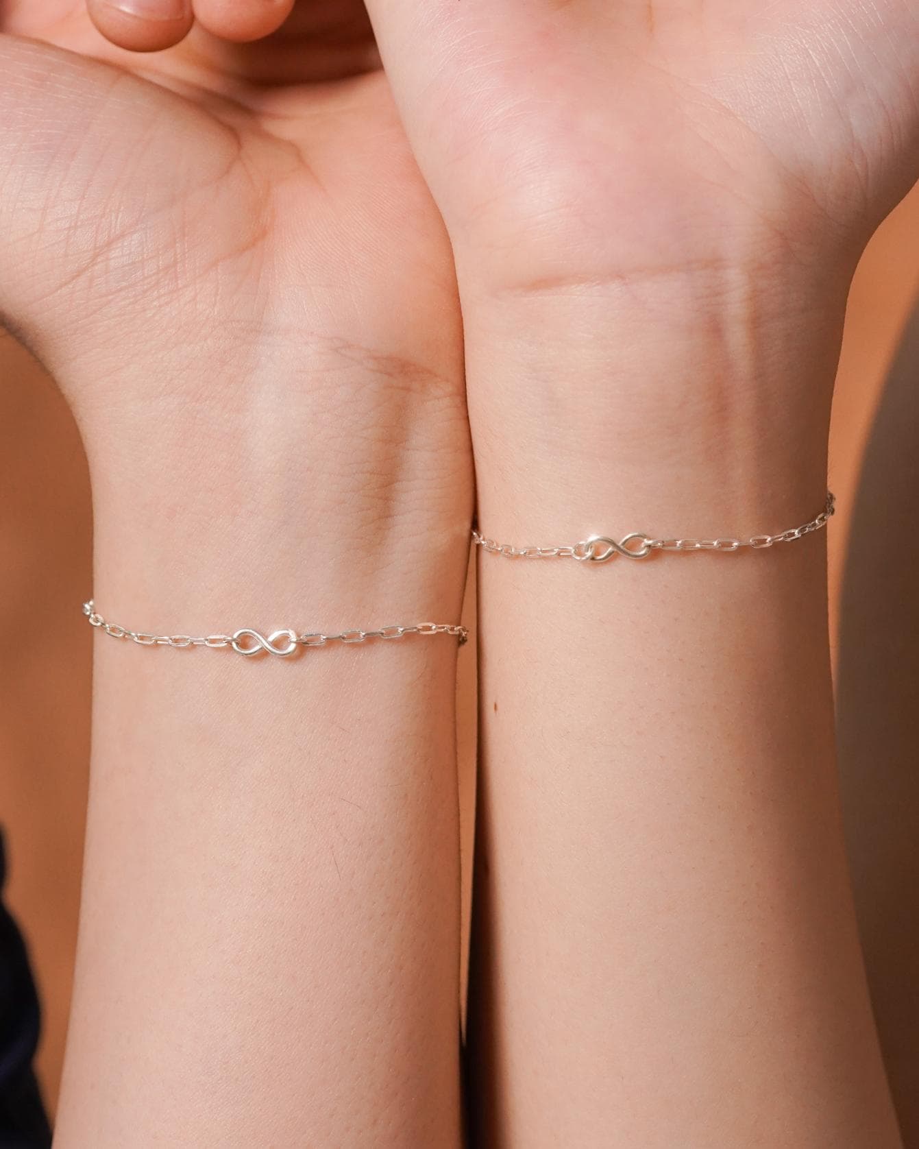 Vòng Tay Sincera Infinity x Paperclip | Bạc s925 thumbnail 1